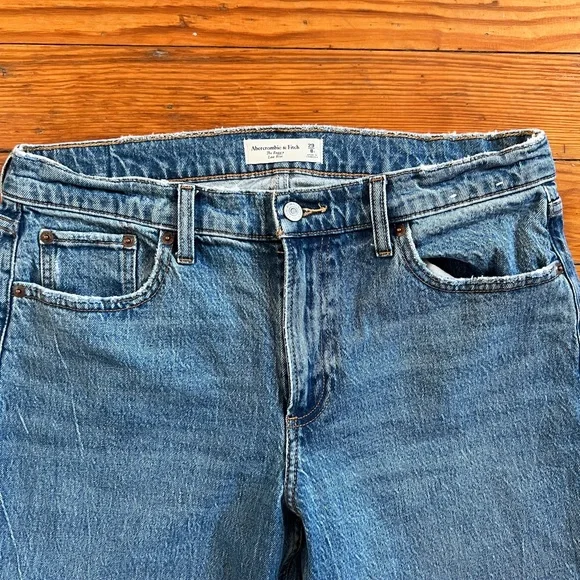 Abercrombie & Fitch Low Rise Baggy Jean 29 - Picture 3 of 3